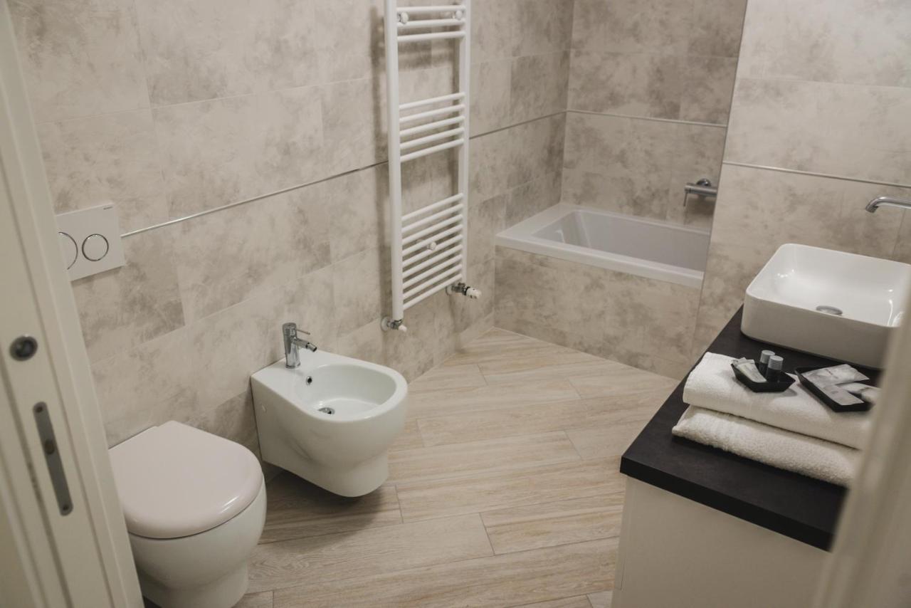 Residenze Niguarda Aparthotel Милано Екстериор снимка