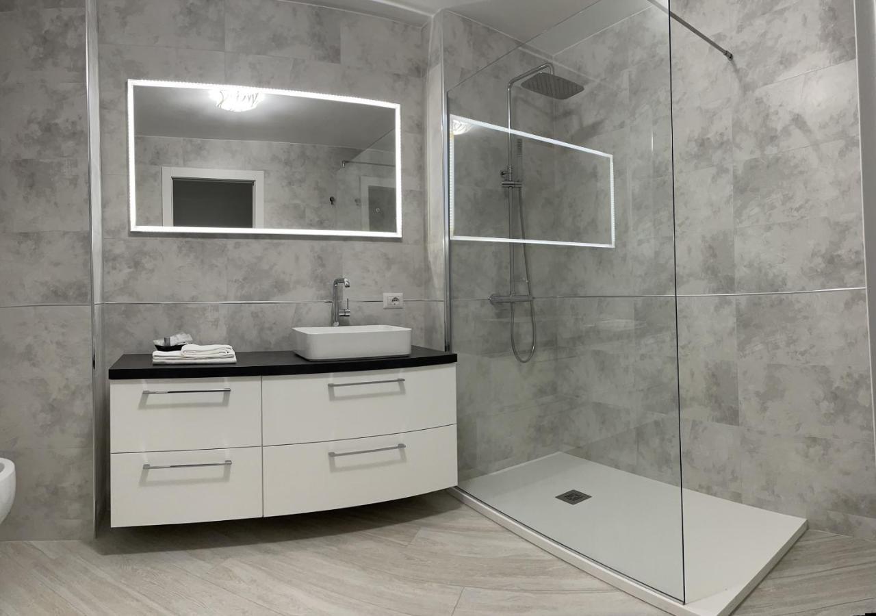 Residenze Niguarda Aparthotel Милано Екстериор снимка