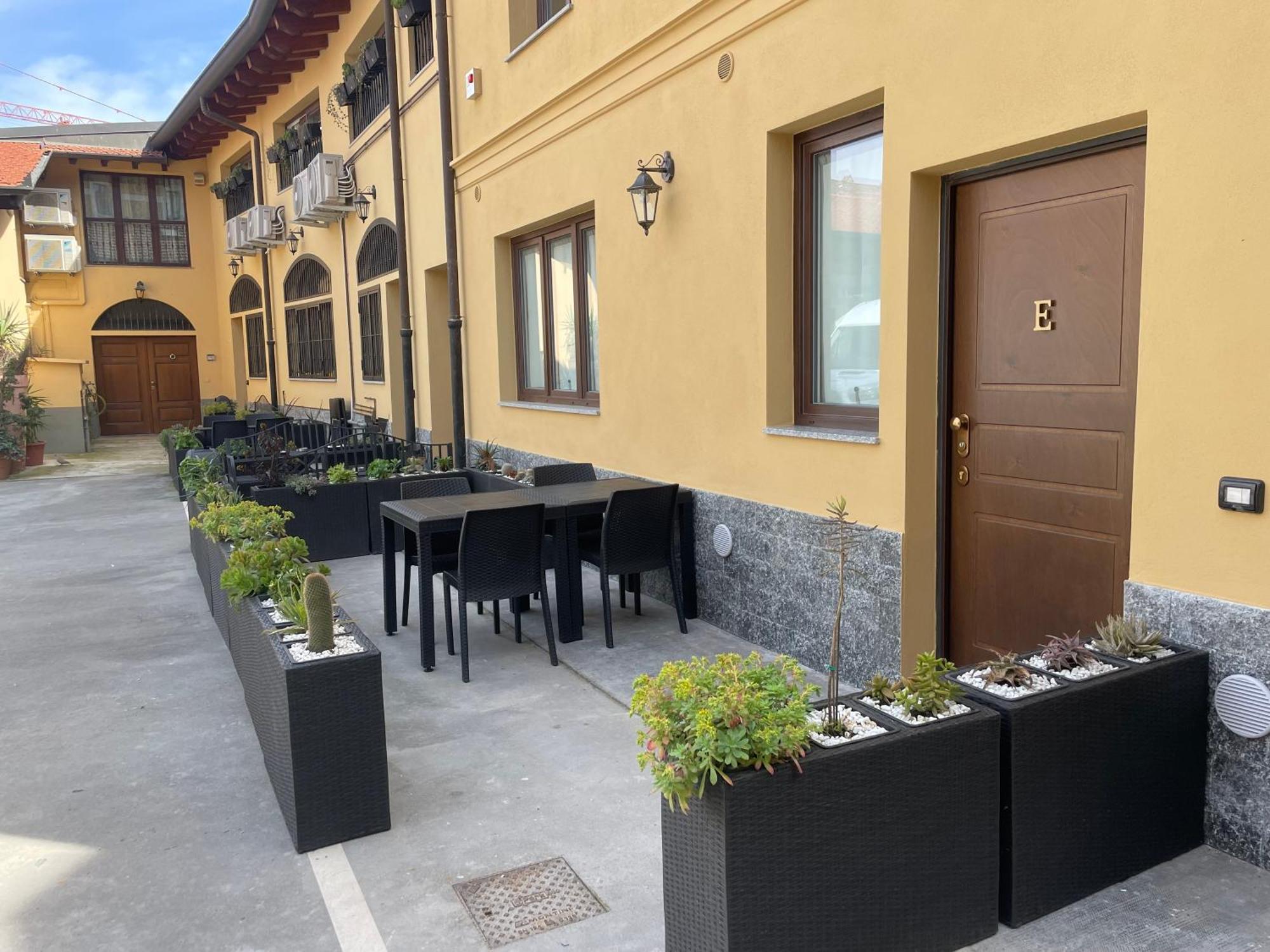 Residenze Niguarda Aparthotel Милано Екстериор снимка
